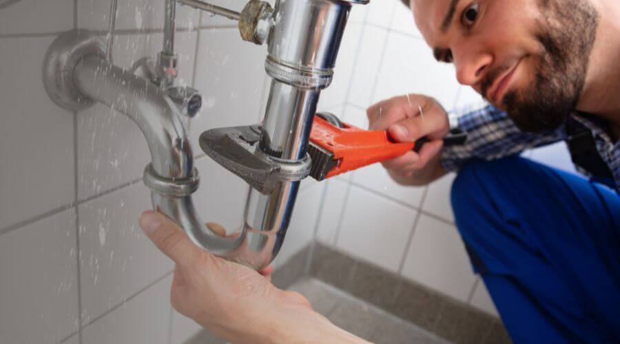 Professional clogged toilet repair services in Rolla, MO